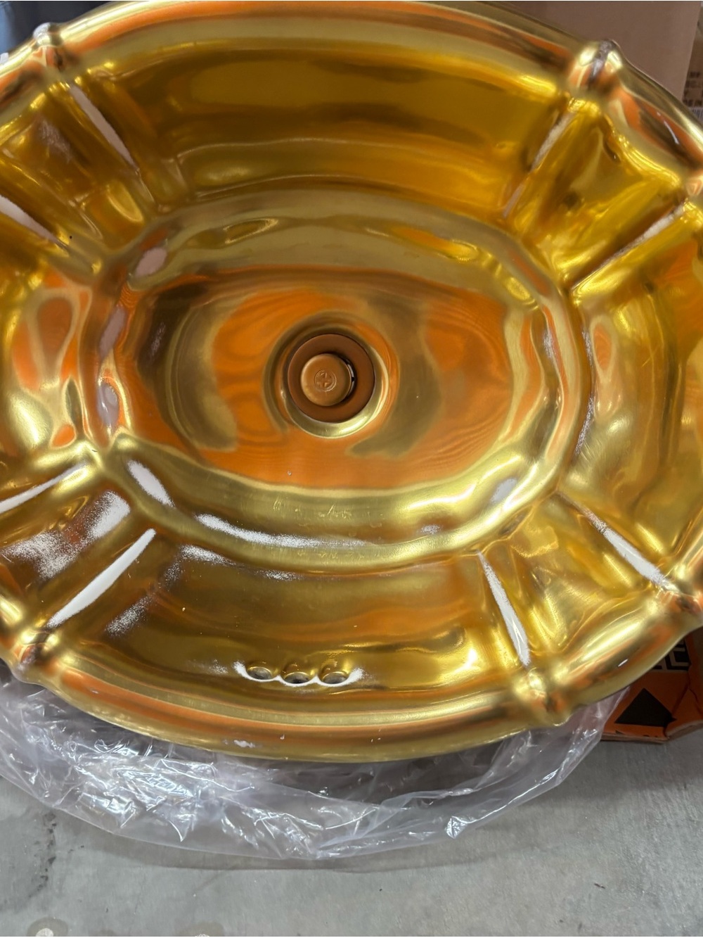 Radiant Gold Ceramic Vessel Sink - Luxe Bath Accent